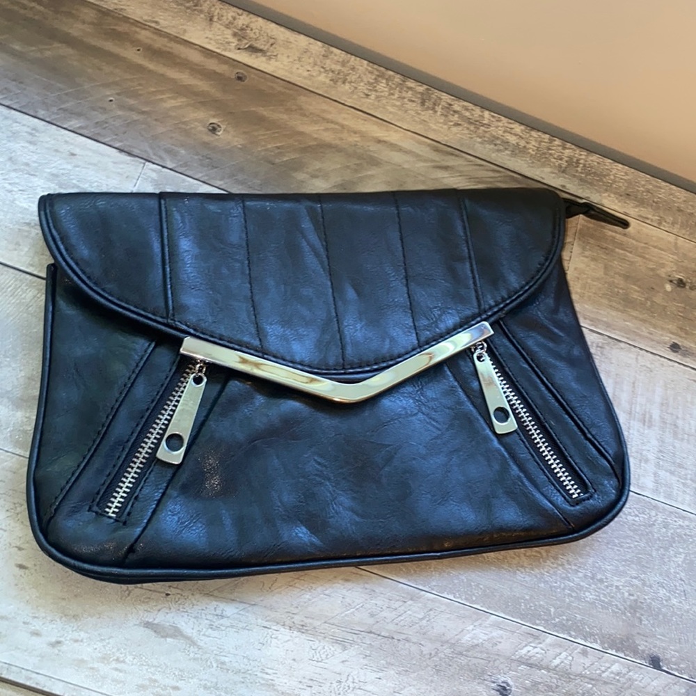 Unbranded Black leather clutch 🖤
